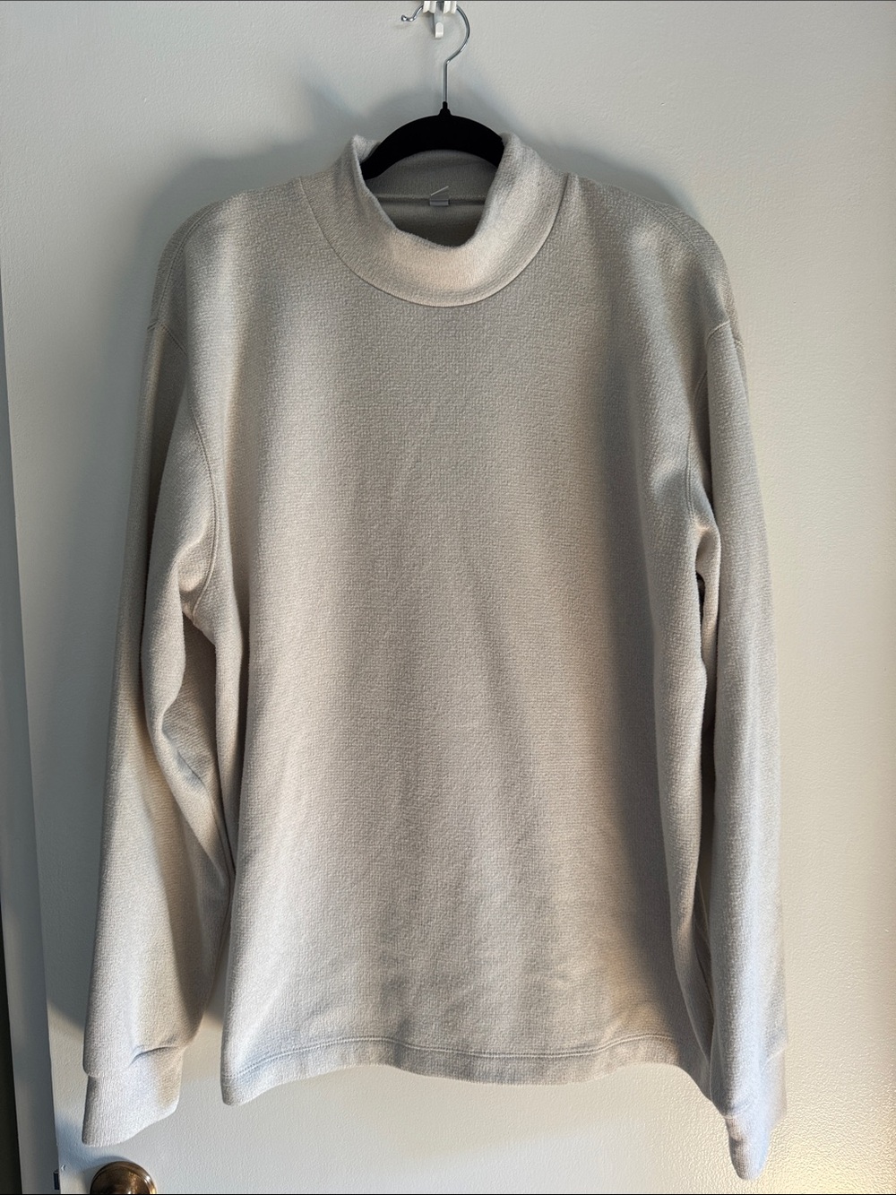 Uniqlo Turtleneck Sweater - Light Beige